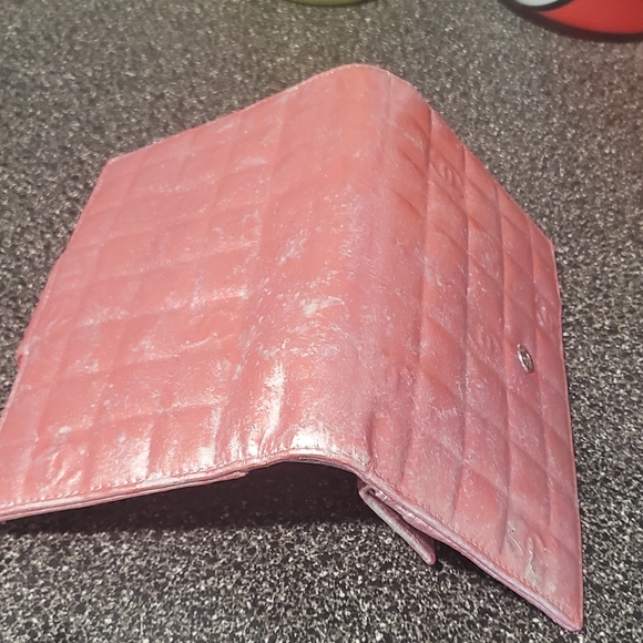 Chanel Wallet - Picture 8 of 10